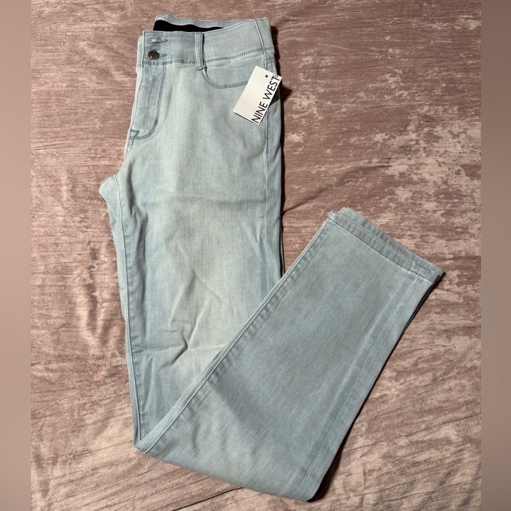 NWT! Nine West Straight Leg Jeans